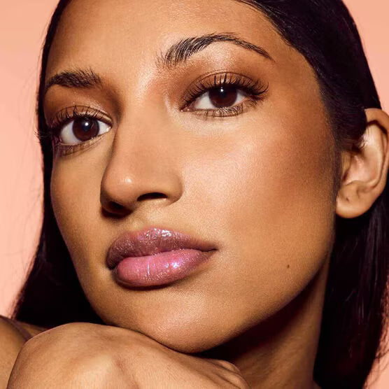 Gloss labial fenty gloss bomb universal lip luminizer